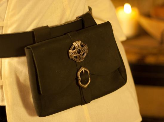 ERZFEINDCOM Mittelalterliche Tasche Keltenkreuz