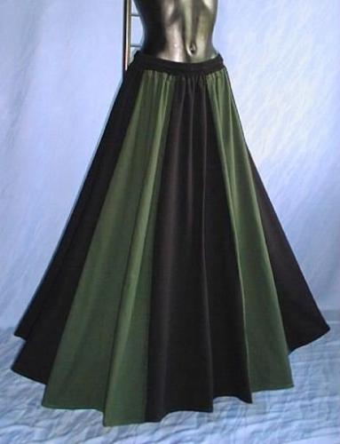 IMEX-MODEN Mittelalterrock gestreift - Gre: Einheitsgre - Farbe: schwarz/grn