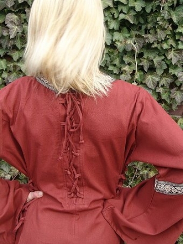 LEONARDO CARBONE Mittelalterkleid mit seitlicher Schn�rung - Gr��e: S - Farbe: rot