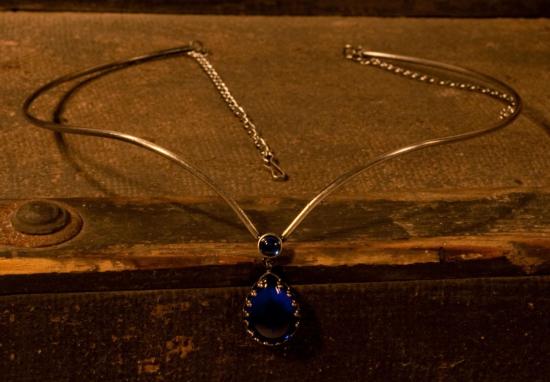 LAZELL HISTORIC Tiara Trne der Erkenntnis - Farbe: dunkelblau