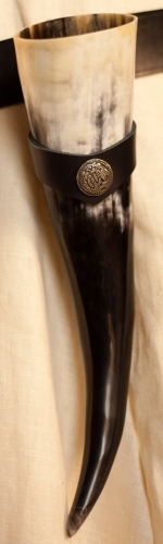 PERA PERIS Trinkhorn mit Halter Wikinger ca. 300ml - Farbe: schwarz