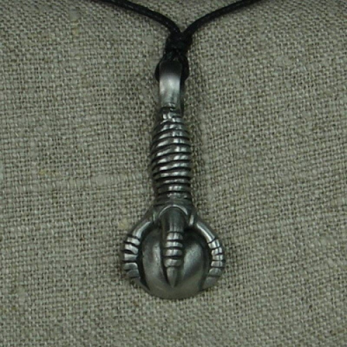 MEGALITH Zinnanh�nger Drachenkralle