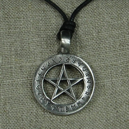 MEGALITH Zinnanh�nger Runenpentagramm