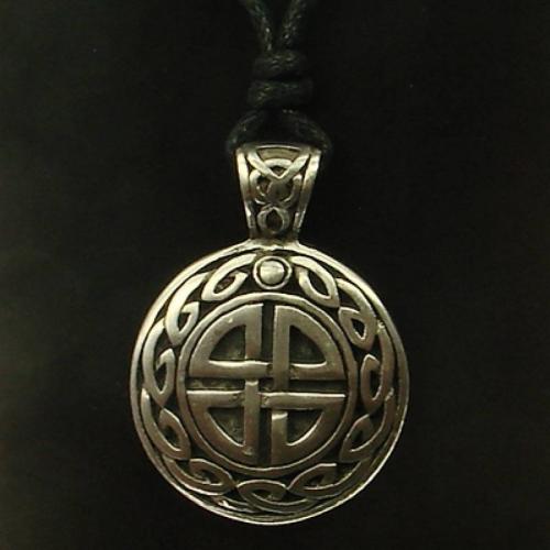 MEGALITH Zinnanhnger Druids Kreuz