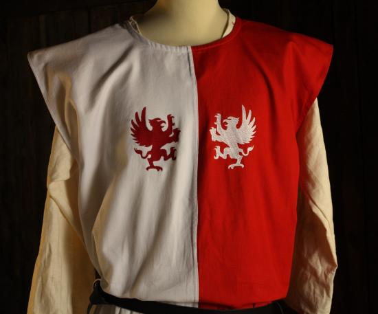 IMEX-MODEN Wappenrock mit Stickerei Greifen - Gre: Einheitsgre - Farbe: rot/wei