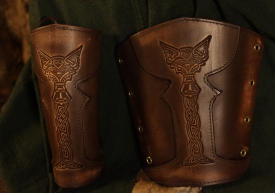 BLACK RAVEN ARMOURY LARP Armschienen Vendel - Gre: S/M - Farbe: antikbraun