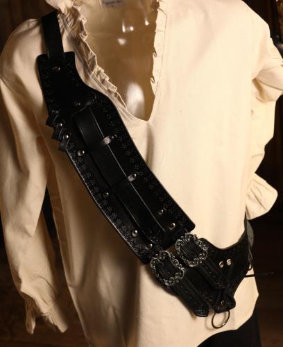 FAUN FORGE Leder-Bandolier f�r Rechtsh�nder - Farbe: schwarz