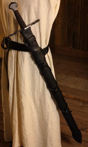 WYVERN Lederschwertscheide f�r Langschwert 102cm, schwarz