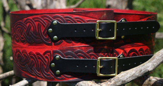 LYON LEATHERS Breiter LARP Ledergrtel, rot - Gre: L/XL