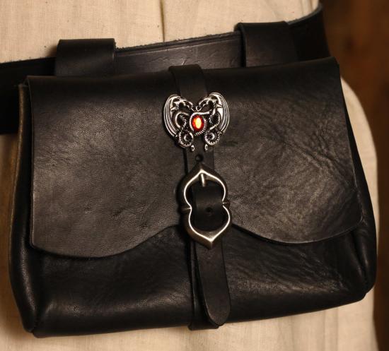 ERZFEINDCOM Schwarze mittelalterliche Ledertasche Dragonheart