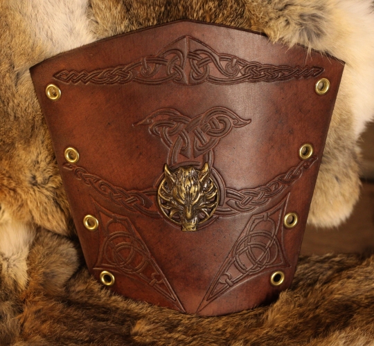 STICKMASCHINE Leder-Armschienen mit Prgung und Zierniete - Farbe: saddle tan