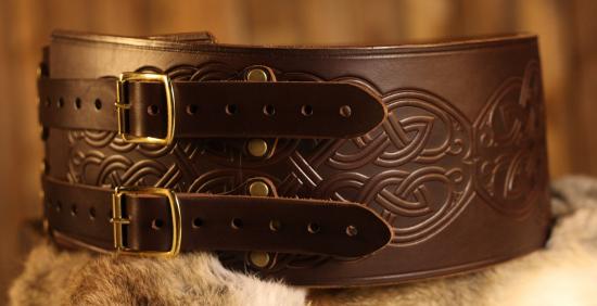 STICKMASCHINE Breiter LARP Ledergrtel, dunkelbraun - Gre: XXXL