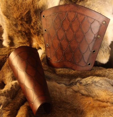 STICKMASCHINE Schuppen Armschienen - Farbe: gr�n - Gr��e: L/XL